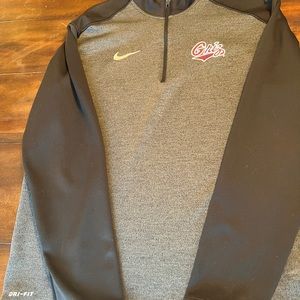 Nike men’s drift qtr zip M grey and black.